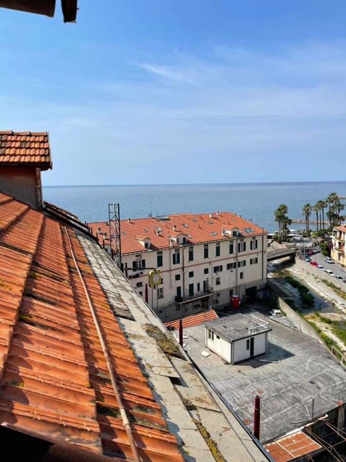 Appartamento Sul Mare Alla Foce Imperia Exteriér fotografie
